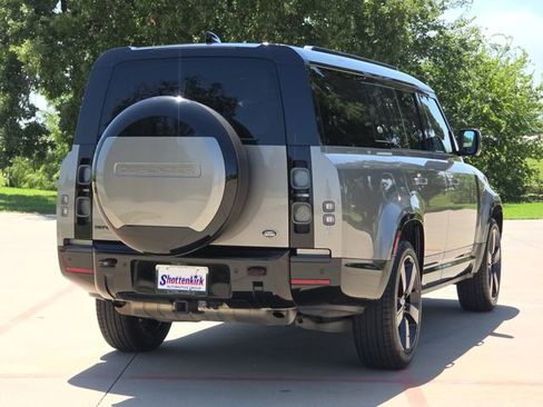 Used 2023 Land Rover Defender 130 X image 8