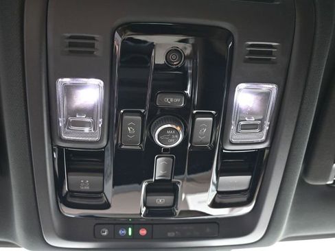 New 2026 Chevrolet Tahoe High Country image 36