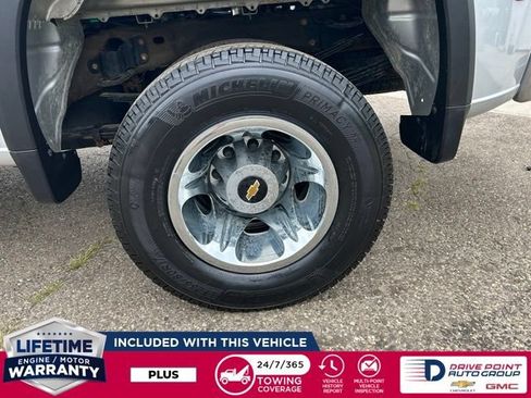 Used 2023 Chevrolet Silverado 3500 LT w/ Convenience Package AWD/4WD image 9