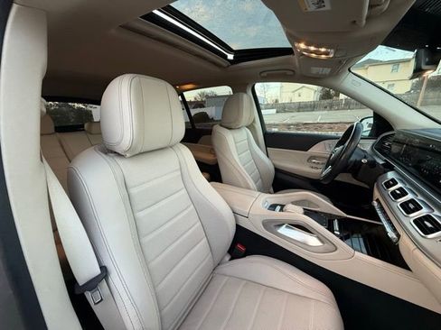 Used 2021 Mercedes-Benz GLE 450 4MATIC image 31