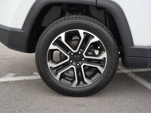 Used 2022 Jeep Compass Limited AWD/4WD image 42