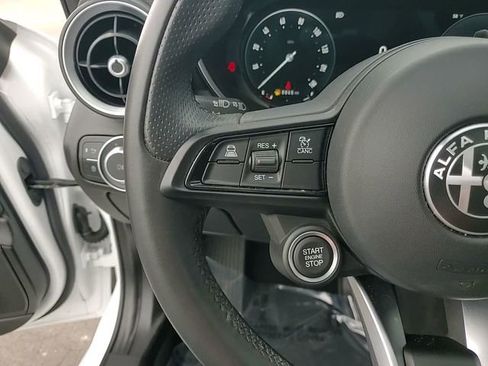 Used 2024 Alfa Romeo Giulia Ti image 18