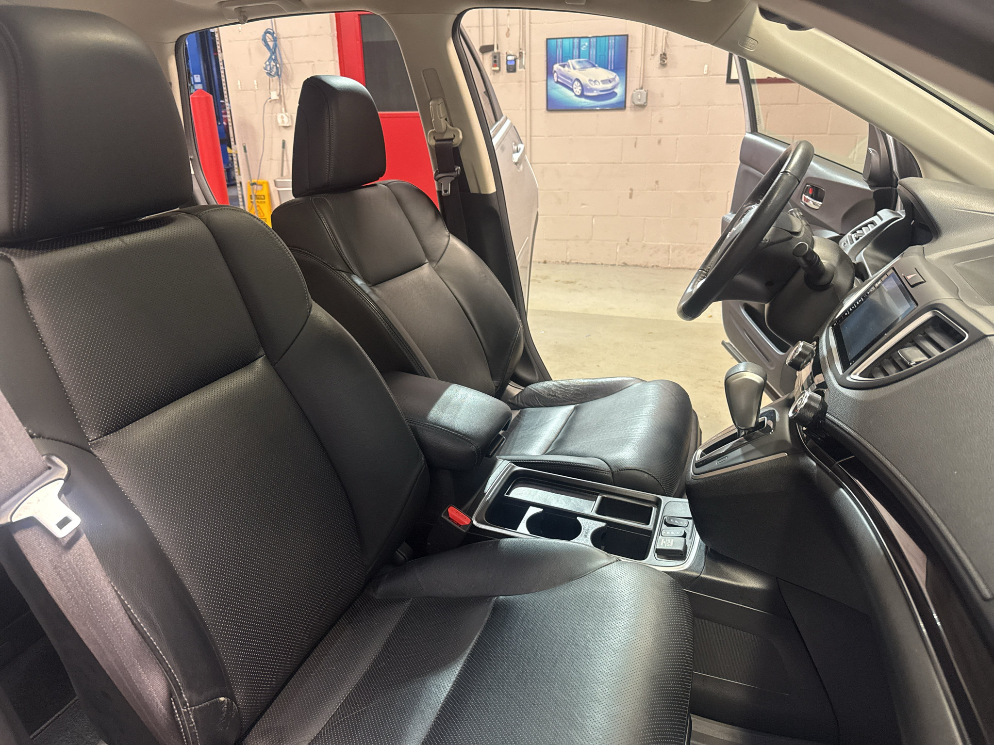 Used 2015 Honda CR-V EX-L image 28
