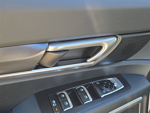 New 2025 Kia Telluride S image 21