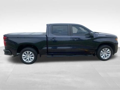 Used 2022 Chevrolet Silverado 1500 Custom RWD image 8