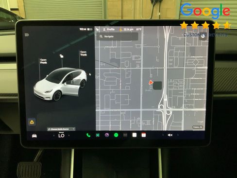 Used 2021 Tesla Model Y Long Range AWD/4WD image 18