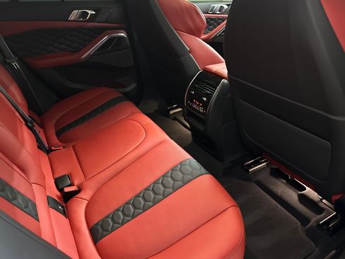 Used 2023 BMW X6 M w/ Competition Package image 31