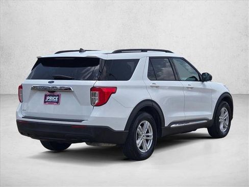 Used 2021 Ford Explorer XLT RWD image 5