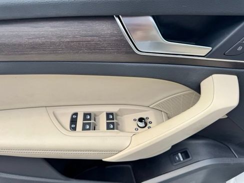 Certified 2023 Audi Q5 2.0T Premium Plus w/ Premium Plus Package AWD/4WD image 20