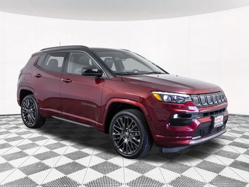Used 2022 Jeep Compass High Altitude AWD/4WD image 23