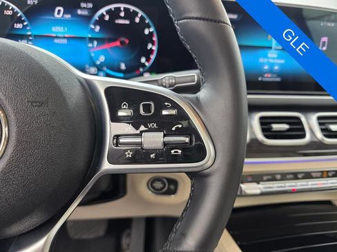 Used 2022 Mercedes-Benz GLE 350 image 19