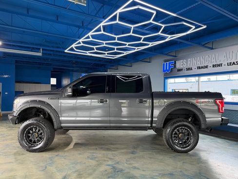 Used 2015 Ford F150 XLT w/ Equipment Group 302A Luxury AWD/4WD image 16