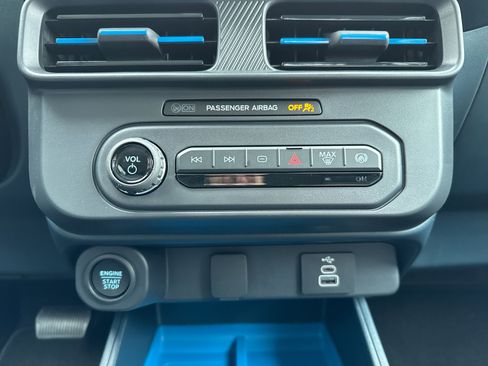 New 2026 Ford Maverick XLT AWD/4WD image 22