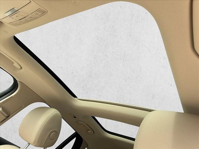 Certified 2020 Mercedes-Benz GLC 300 4MATIC image 13