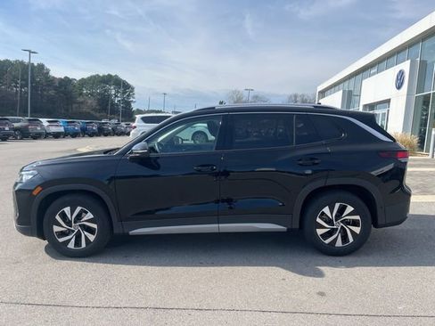 New 2026 Volkswagen Tiguan S FWD image 3