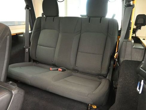 Used 2019 Jeep Wrangler Sport AWD/4WD image 31