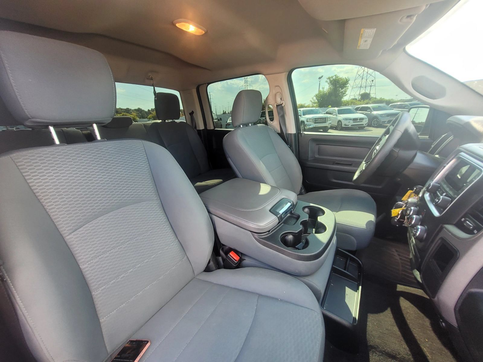 Used 2017 RAM 1500 Express AWD/4WD image 21