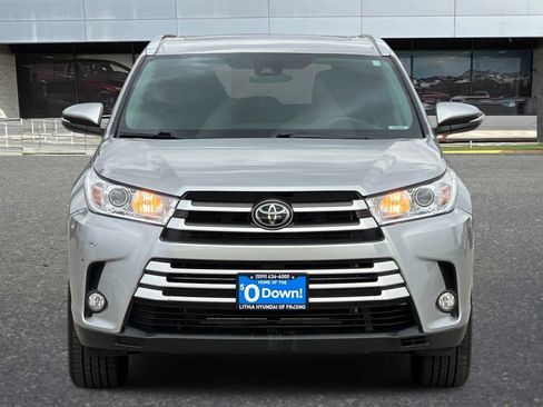 Used 2019 Toyota Highlander XLE image 10