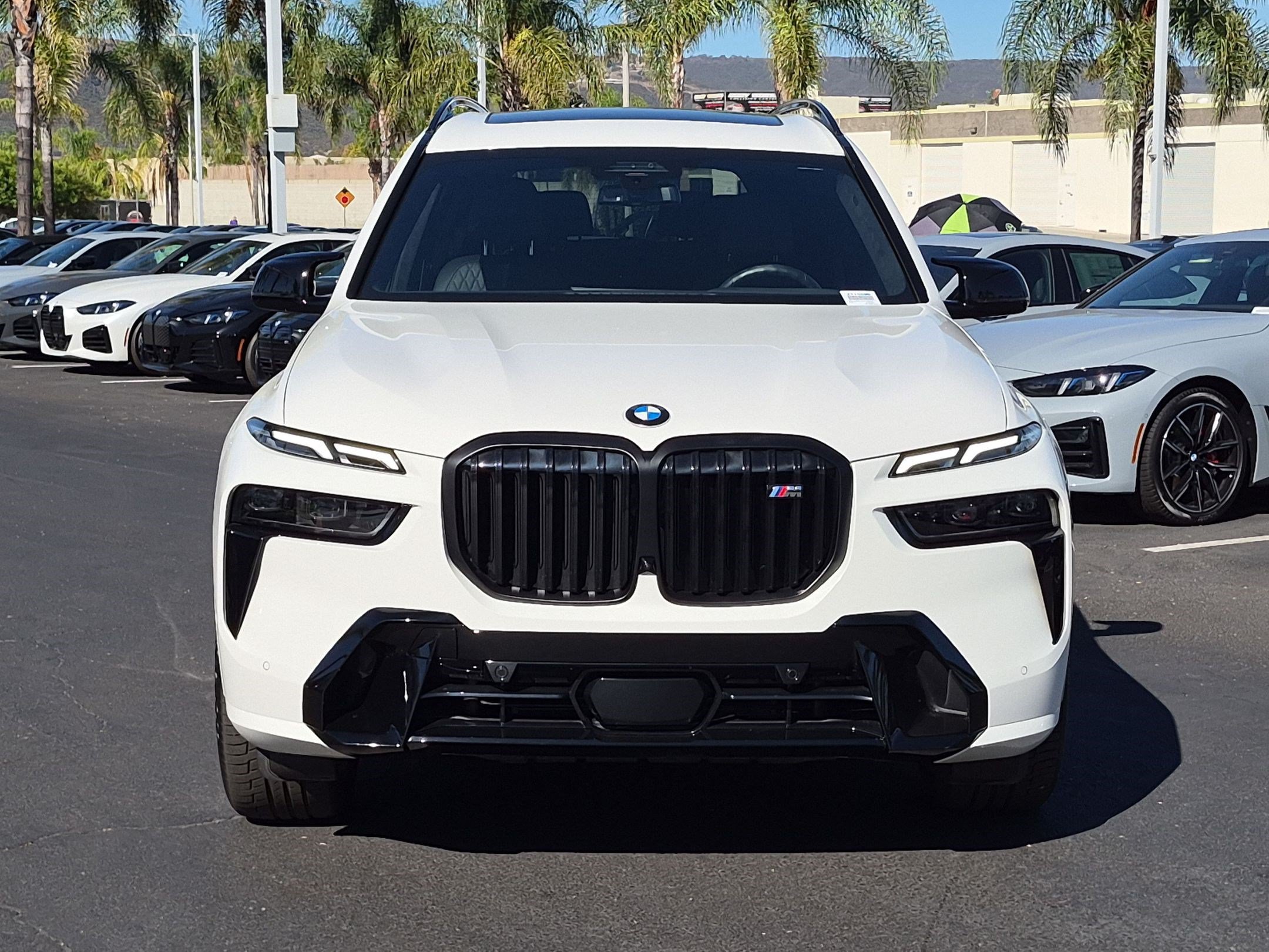 Used 2026 BMW X7 M60i AWD/4WD image 3