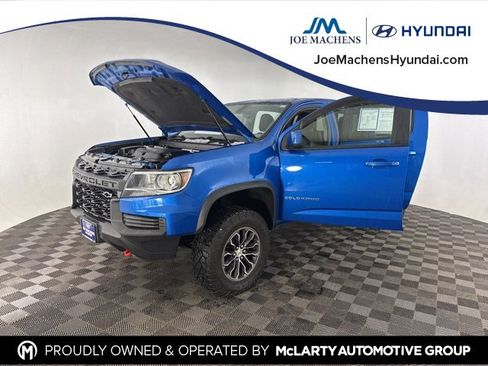 Used 2021 Chevrolet Colorado ZR2 image 12