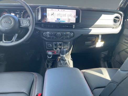 New 2026 Jeep Gladiator Rubicon AWD/4WD image 11