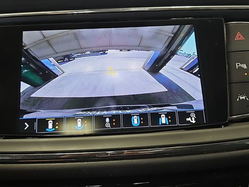 Used 2020 Buick Enclave Avenir w/ Trailering Package, 5000 lbs. FWD image 22