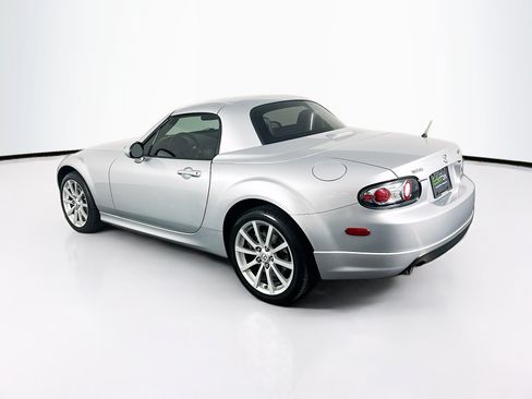 Used 2008 MAZDA MX-5 Miata Grand Touring w/ Appearance Pkg RWD image 5
