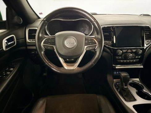 Used 2020 Jeep Grand Cherokee Altitude image 21