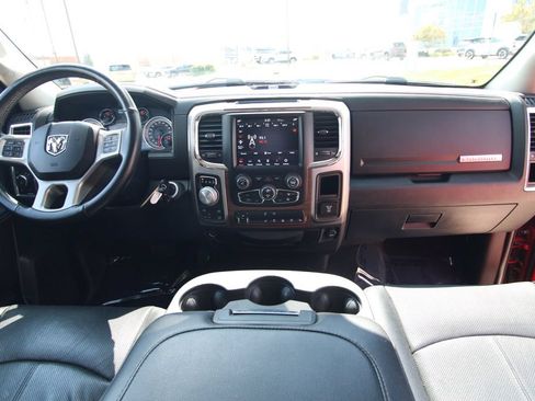 Used 2018 RAM 1500 Laramie AWD/4WD image 42