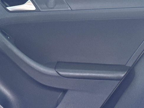 Used 2014 Volkswagen Jetta S image 14