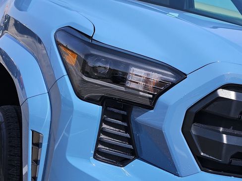 New 2026 Toyota Tacoma SR5 AWD/4WD image 8