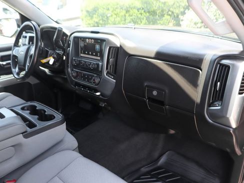 Used 2015 Chevrolet Silverado 1500 LT w/ LT Convenience Package AWD/4WD image 34