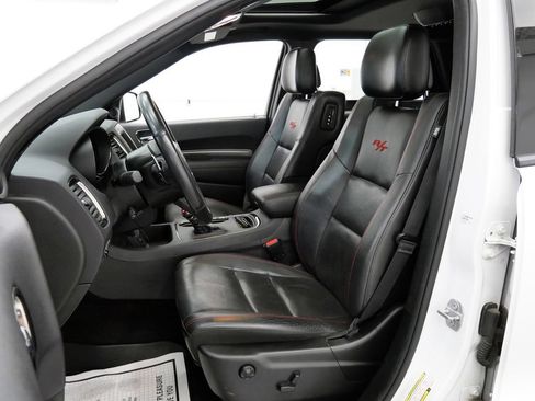 Used 2018 Dodge Durango R/T w/ Technology Group RWD image 10