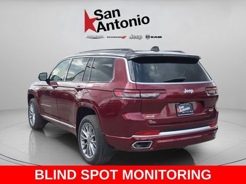 New 2025 Jeep Grand Cherokee L Summit w/ MOPAR Finishing Package AWD/4WD image 6