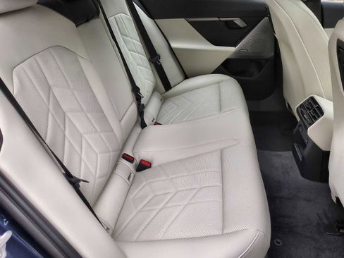 New 2026 BMW 540i xDrive image 21