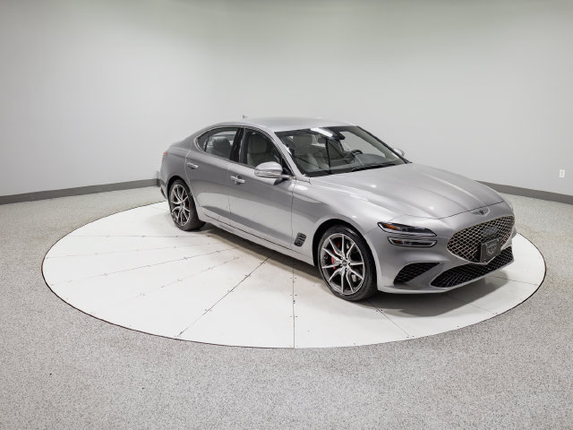 Used 2025 Genesis G70 2.5T RWD image 28
