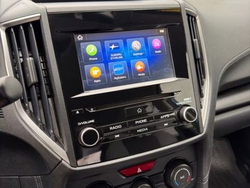 Used 2019 Subaru Crosstrek 2.0i Premium w/ Eyesight System image 12