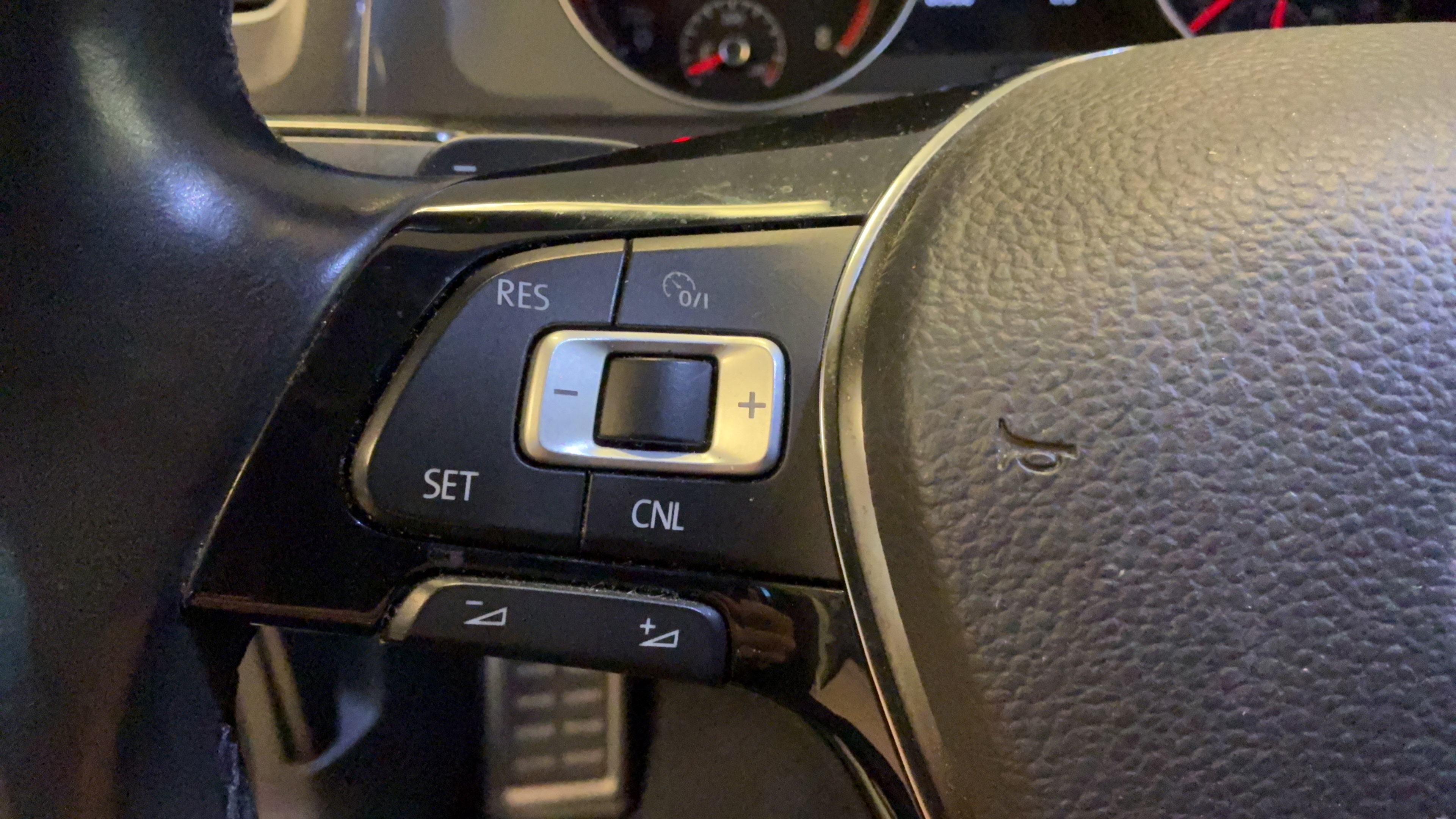Used 2017 Volkswagen Golf Alltrack S AWD/4WD image 23