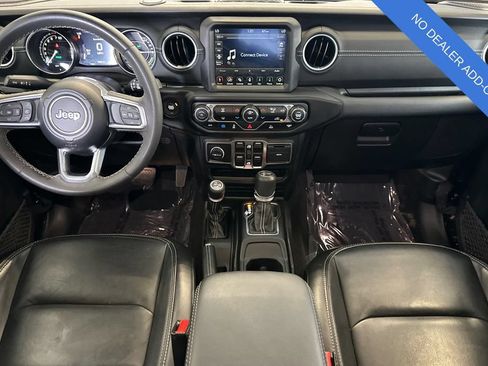 Used 2023 Jeep Wrangler Unlimited Sahara AWD/4WD image 14