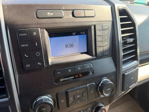 Used 2018 Ford F150 XLT AWD/4WD image 12
