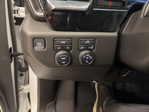 Used 2023 Chevrolet Silverado 1500 RST AWD/4WD image 27