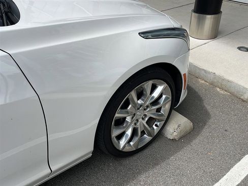 Used 2019 Cadillac CTS Premium Luxury RWD image 7