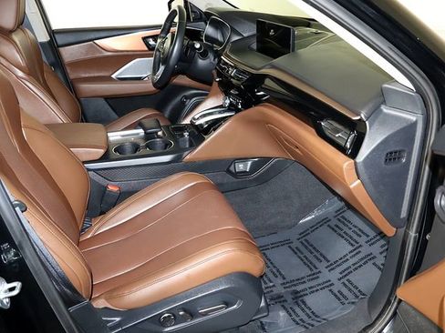 Certified 2024 Acura MDX SH-AWD w/ Technology Package image 36