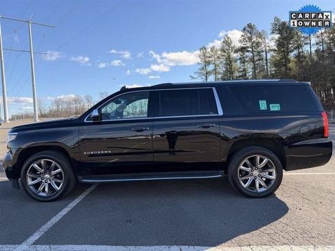 Used 2018 Chevrolet Suburban Premier AWD/4WD image 3