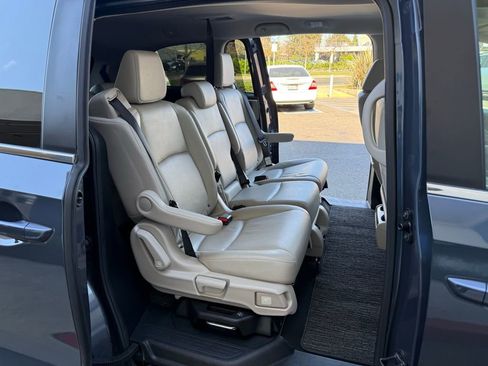 Used 2025 Honda Odyssey EX-L image 25
