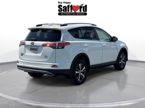 Used 2018 Toyota RAV4 XLE w/ Plus Extra Value Package AWD/4WD image 9