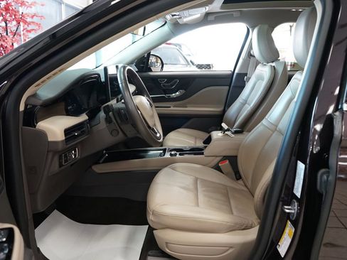 Used 2023 Lincoln Corsair Reserve w/ Equipment Group 201A AWD/4WD image 28