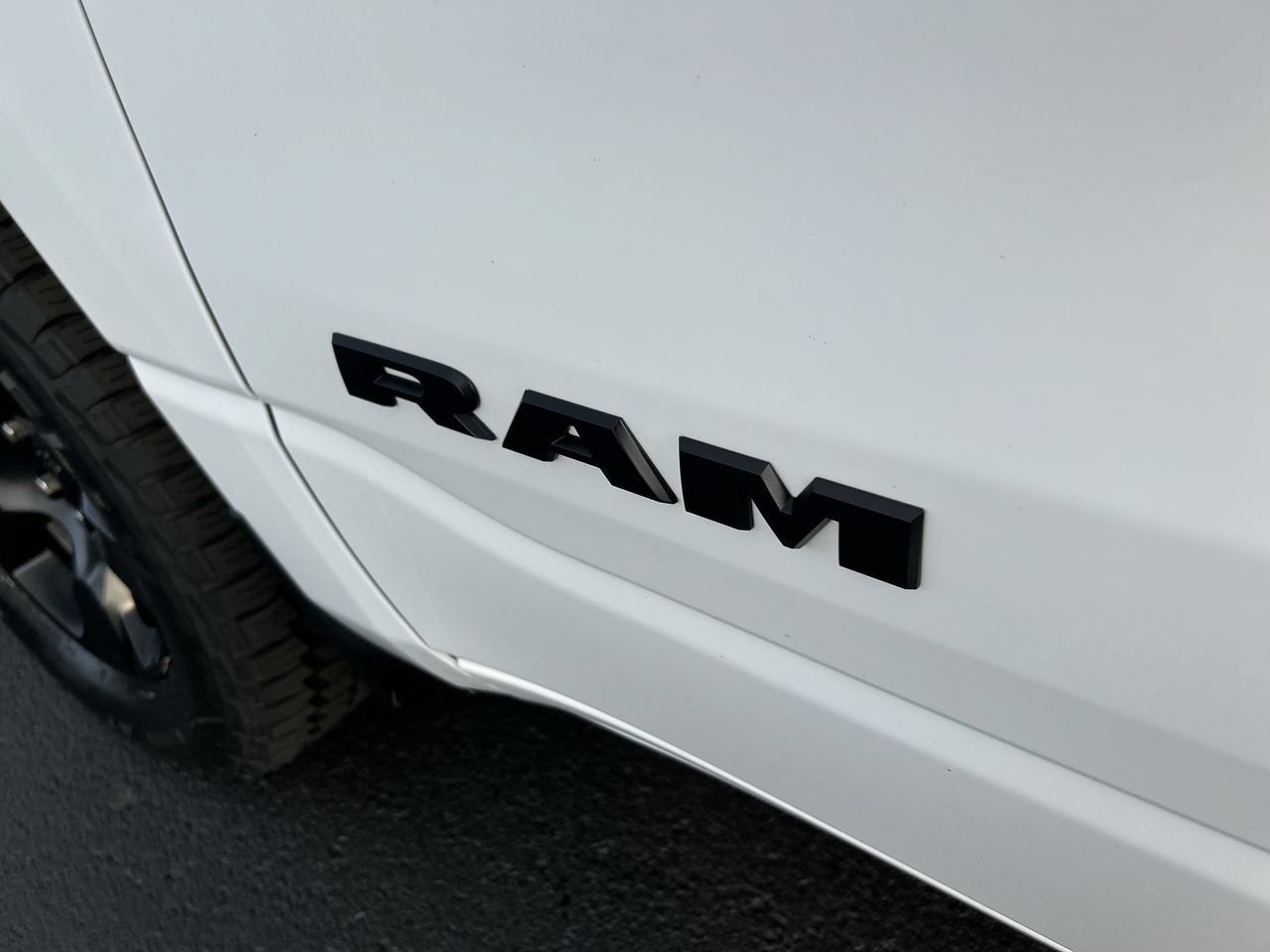 Used 2025 RAM 1500 Tradesman w/ Night Edition AWD/4WD image 13