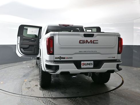 New 2026 GMC Sierra 1500 AT4 w/ Technology Package AWD/4WD image 49