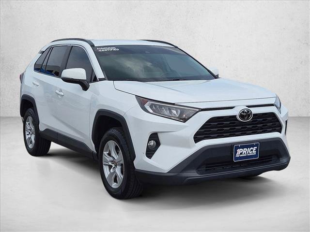 Used 2021 Toyota RAV4 XLE AWD/4WD image 3
